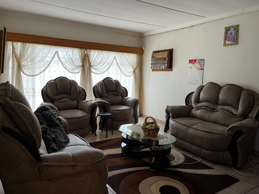 3 Bedroom Property for Sale in La Hoff North West